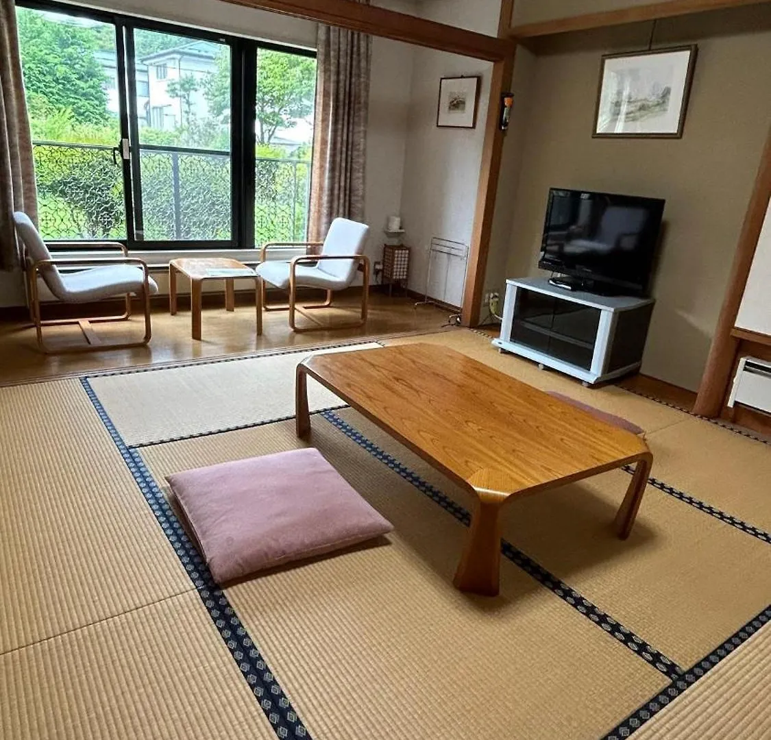 Hakone Fairy Hotel 0*,